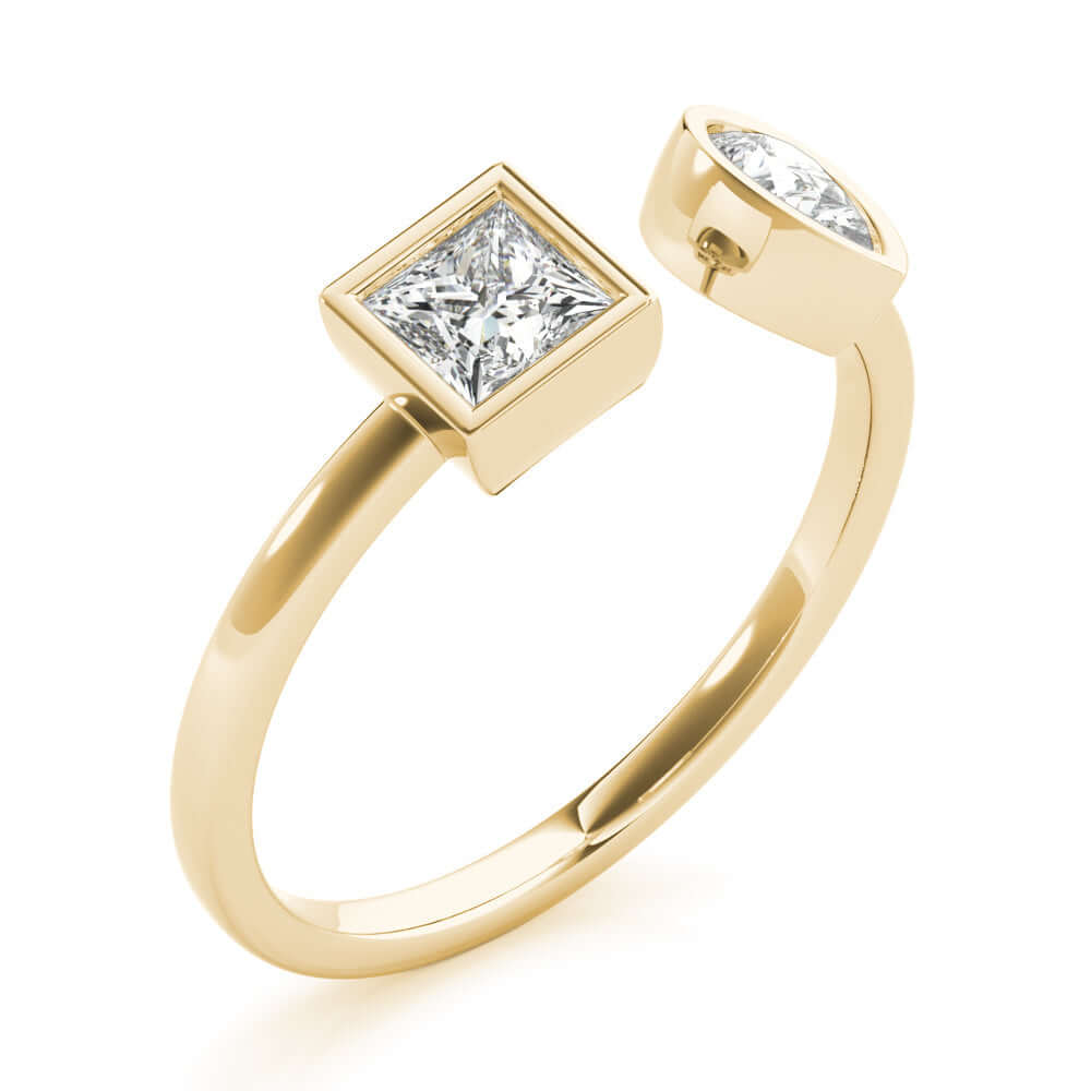 Pear Diamond Ring