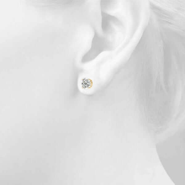  4-carats-Lab-grown-Diamond-Stud-Earring-setting-jewels-by-ray-earrings-certified